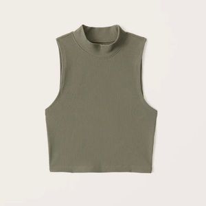 Seamless Ribbed Mockneck Top